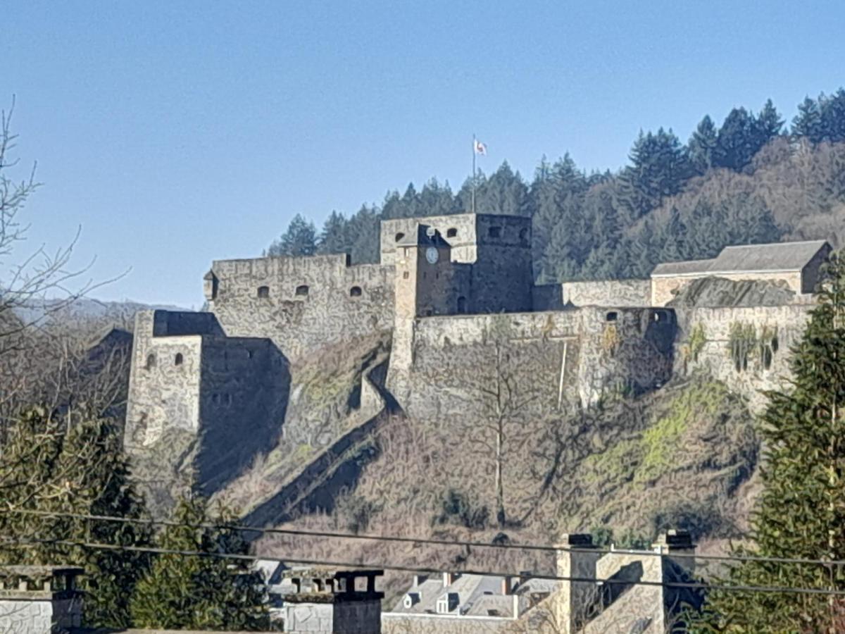 Meuble De Tourisme A Bouillon Leilighet Eksteriør bilde